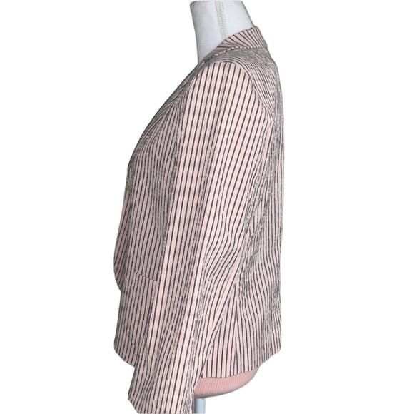 AKRIS PUNTO Seersucker Blazer, Pants and top - Picture 5 of 16